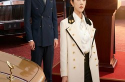 《未婚夫抢我车位我直接退婚》(41集) 短剧全集夸克网盘在线观看