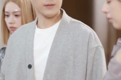 《万界收租，女帝也得上供》(60集) 奇幻短剧全集免费观看