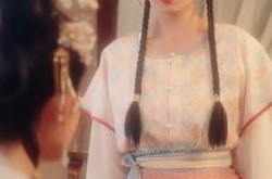 《穿越后宫我和暴君互听心声》(75集) 宫斗短剧全集高清在线看