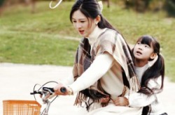 《离婚后妈妈说她是真千金》(60集) 言情短剧全集免费观看