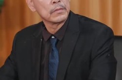 《发错表白情话，女老板要跟我领证发错》(79集) 搞笑短剧全集在线免费赏