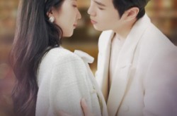 《许你此生偏爱》(40集) 浪漫短剧全集在线赏看