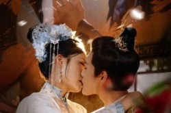 《两处相思同淋雪》(60集) 情感短剧全集畅享观看