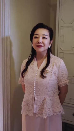 我怀崽他孕吐三胎团宠我赢麻了（80集）深夜短剧推荐精彩片段