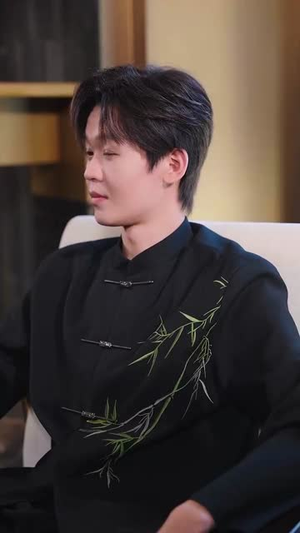 开局抽奖被姐姐们宠上天（80集）一口气免费看完这部短剧