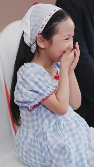 玄学小奶包全家靠我逆天改命（80集）全集短剧免费观看