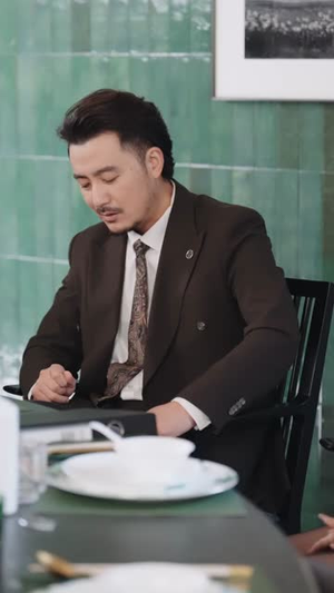 破产老板合租请指教(69集) 破产老板合租请指教(69集)短剧在哪个平台