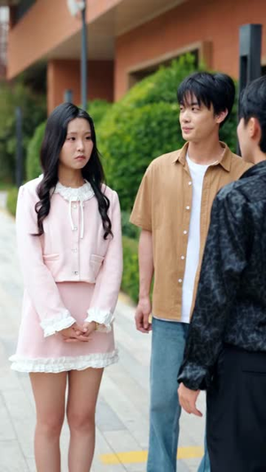 叛出家门,觉醒无限逆袭系统(72集) 叛出家门,觉醒无限逆袭系统(72集)全网独播短剧免费观影