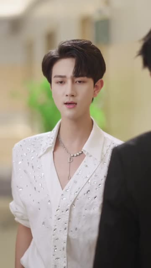 年上月光之姐姐的专属骑士(68集) 年上月光之姐姐的专属骑士(68集)分文不花看完整部短剧