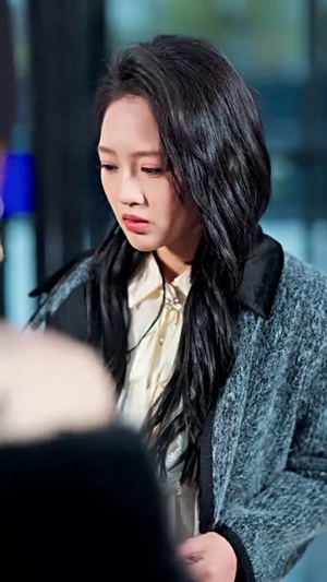 看飞絮吹乱烟雨(60集) 看飞絮吹乱烟雨(60集)重生短剧免费看全集资源