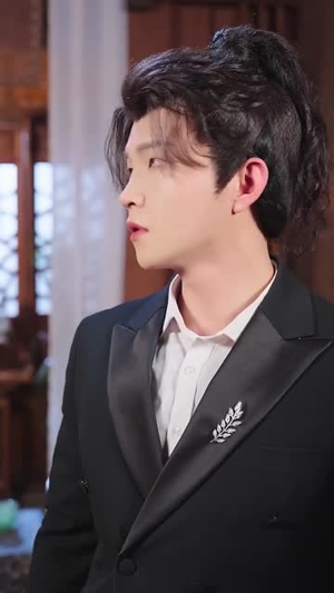 三天后穿越古代，我贷款搬空商城（77集）海量资源短剧免费看