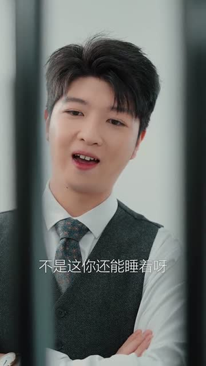 惊!下山千金是满级玄学大佬(80集) 惊!下山千金是满级玄学大佬(80集)在线免费看最新短剧